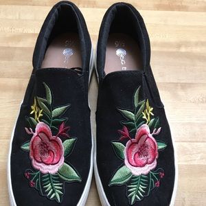 Big Buddha Slip-On Sneakers